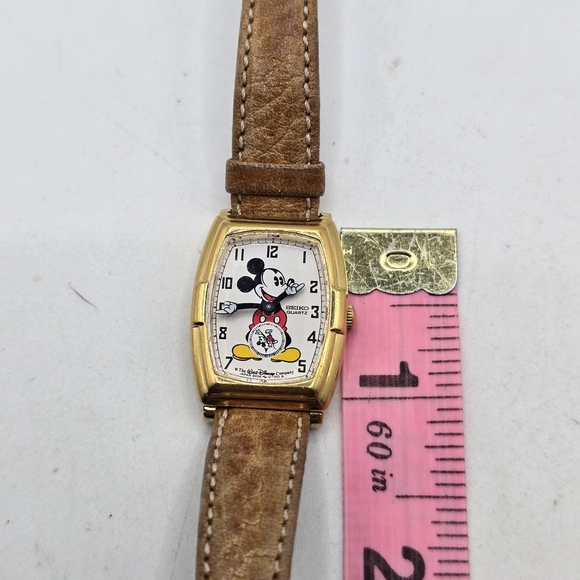 Vintage Disney Mickey Mouse Seiko Gold and Tan Quartz Timepiece